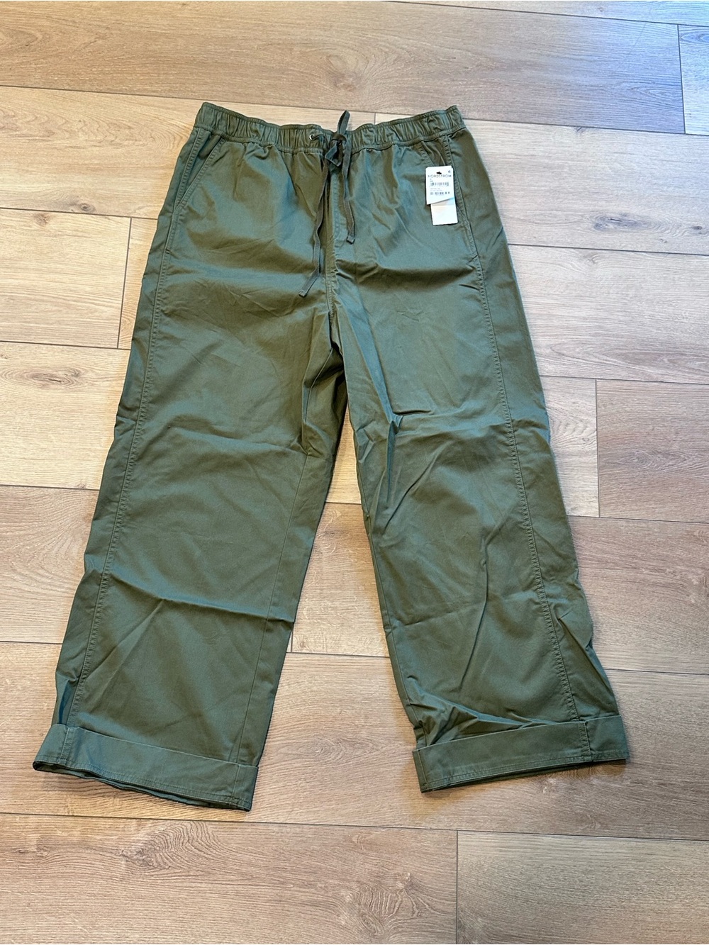NWT Treasure & Bond Green Wide Leg Pants